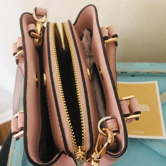 Michael Kors NEW MINI Savannah satchel card case - Picture 3 of 7